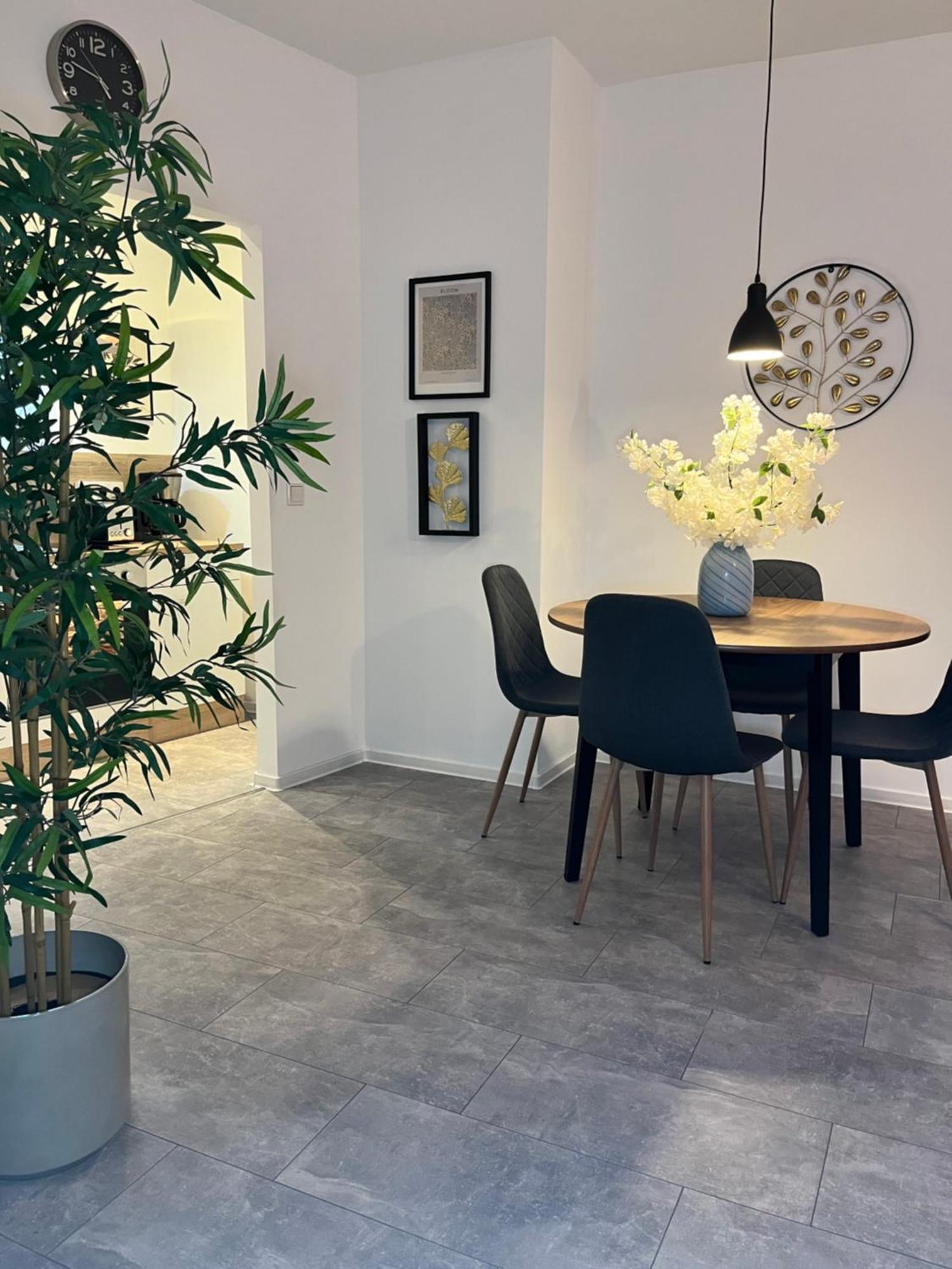 Ferienwohnung Bloom Bernkastel-Kues Ngoại thất bức ảnh
